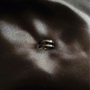 Product Image - alt. | Single Ear Cuff - Black - Double Loop (E)